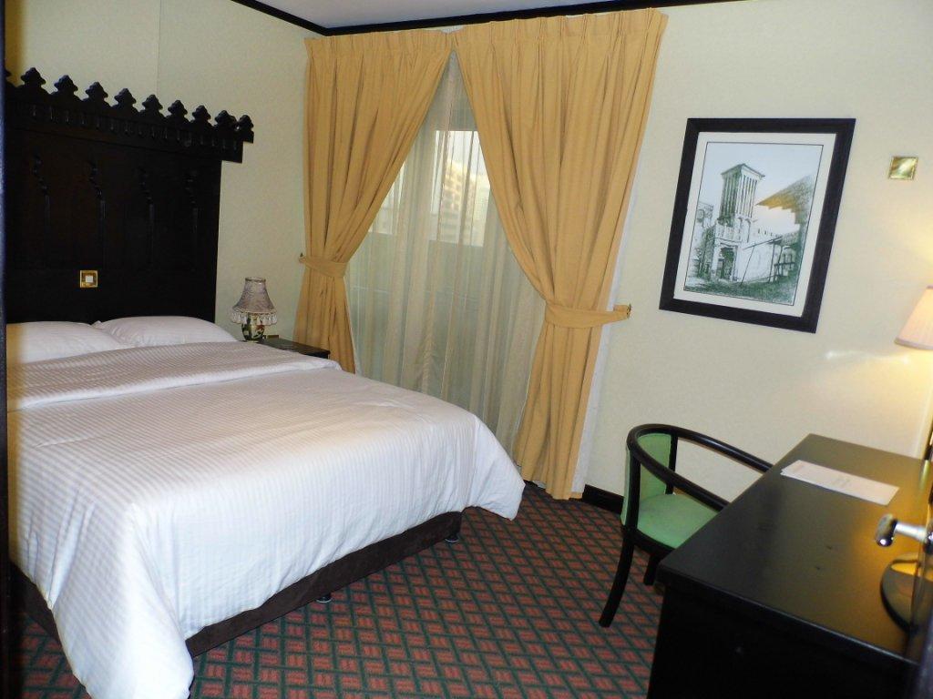 Sandras Inn Dubai Bagian luar foto